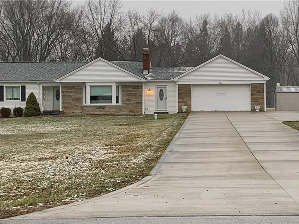 18375 Alexander Rd, Walton Hills, OH 44146
