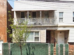 41-24 58th St, Woodside, NY 11377