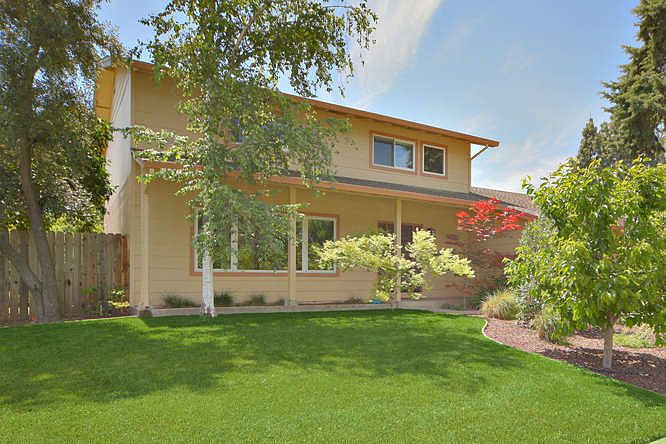 1st image of 410 Cabrillo Ave