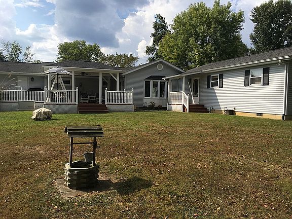 3rd image of 98 Linda Ave