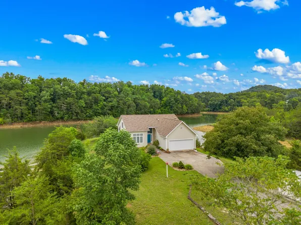 240 Very Old Barton Trl, Dandridge, TN 37725