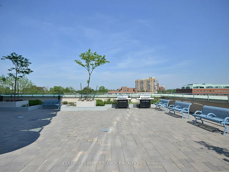 9 George St N #2602 — Photo 36