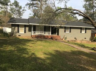1807 Pineknoll Ln, Albany, GA 31707