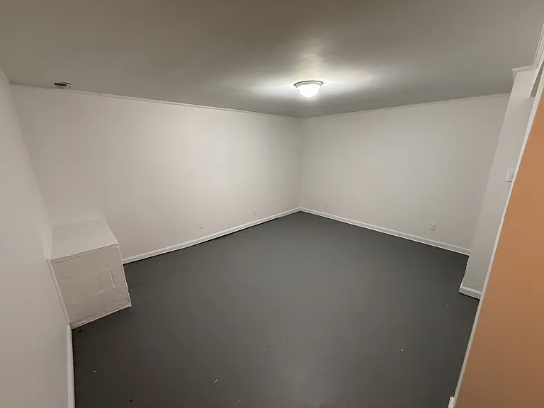 705 White Oak Dr — Photo 19