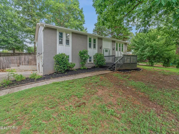 10005 Hempshire Dr, Knoxville, TN 37922