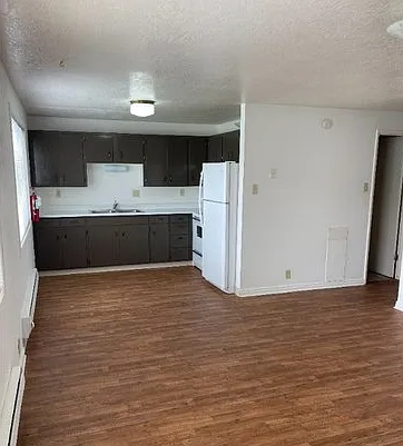 160 N 1 W — Photo 6