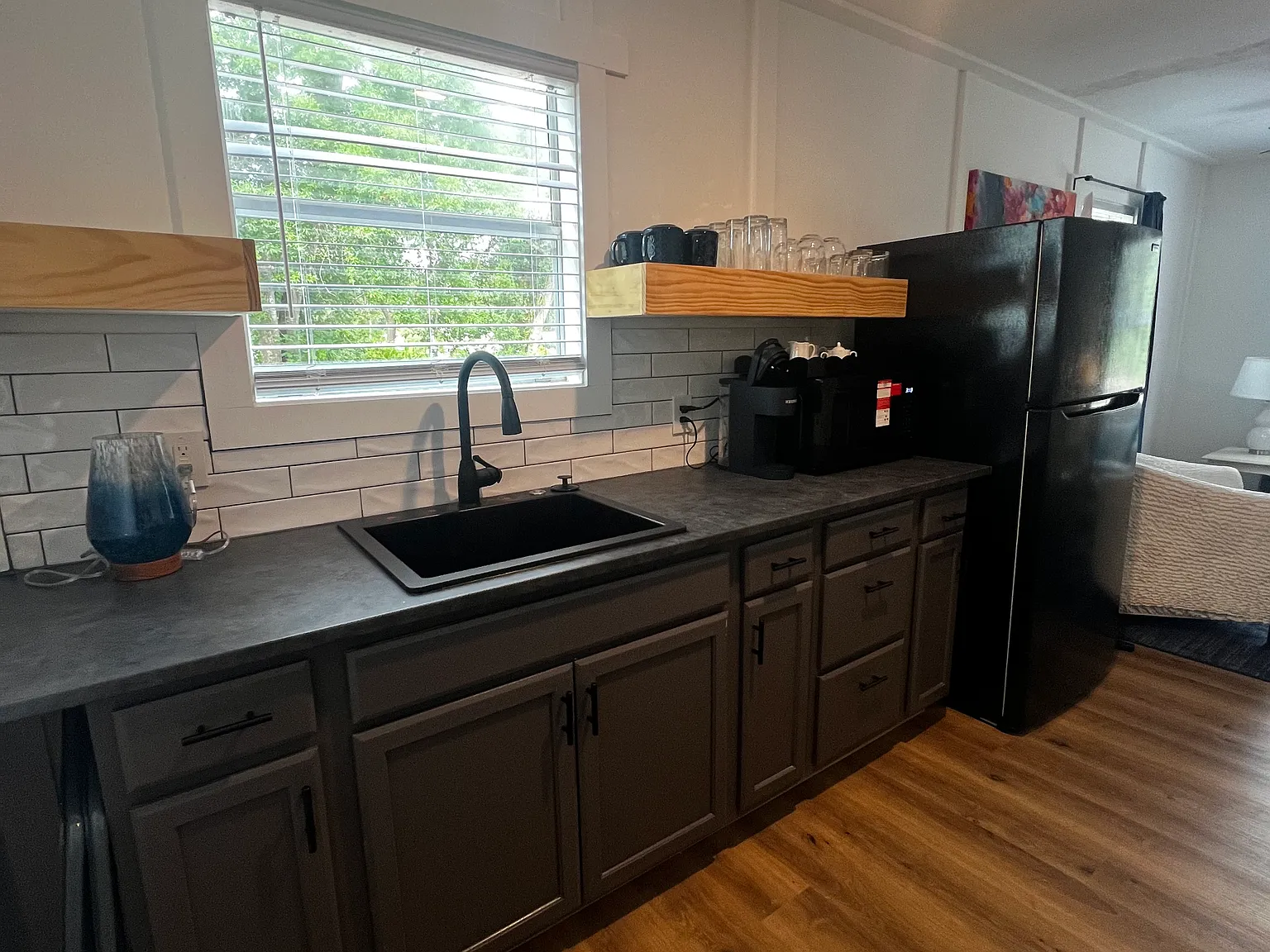 2 bed, 728 sqft, $1,700 — Photo 3