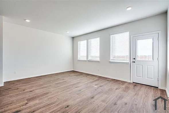 6218 Holly Spring Rd — Photo 21