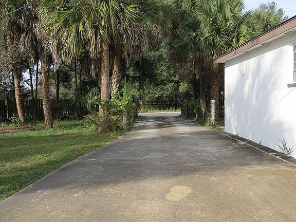 4th image of 5371 NE 132nd Ct