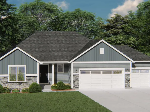 W189N15754 Maple Fields CIRCLE, Jackson, WI 53037