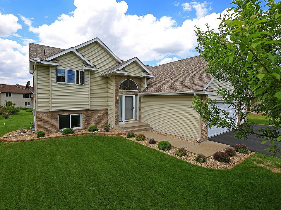 4 bedroom home on cul de sac