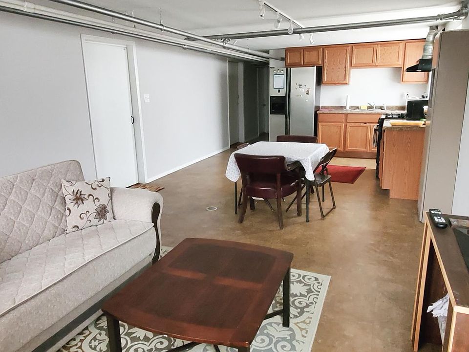 1st image of 3111 W Diversey Ave