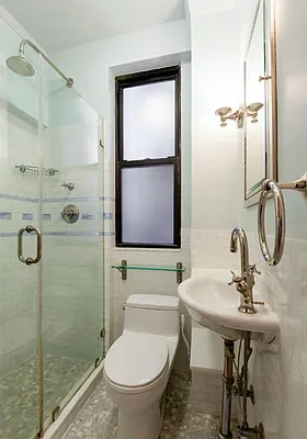 Rented by Sassoon Group | media 9