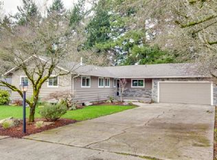 1855 SW Warwick Ave, Portland, OR 97225
