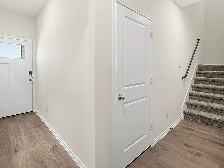125 Arbor Dr — Photo 12