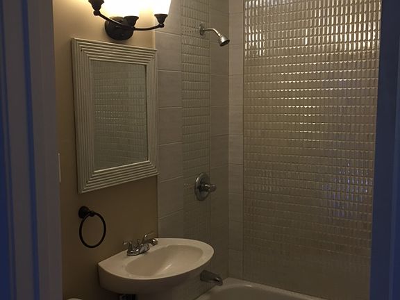 5th image of 1207 Lincoln Ave