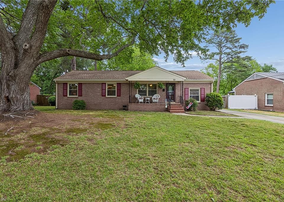 1st image of 10 Fawn Ln