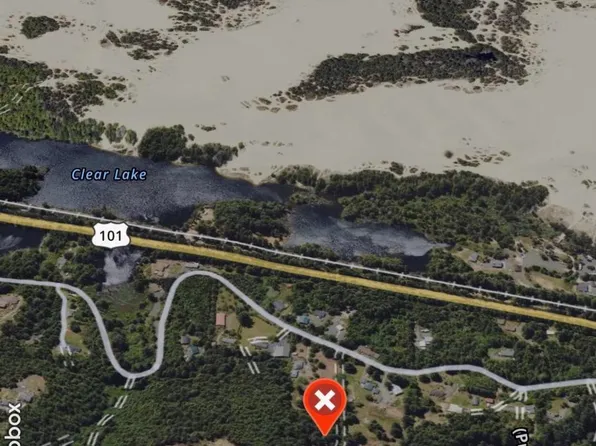 Howk Hill Ln #1800, North Bend, OR 97459