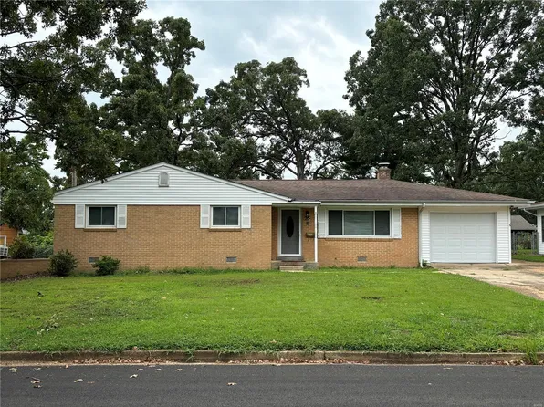 602 Crawford Cir, Sullivan, MO 63080