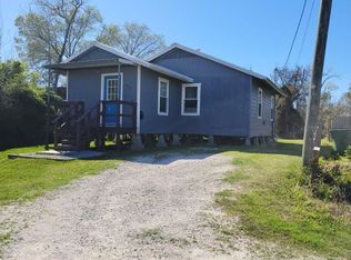 605 Riverside Dr, Westlake, LA 70669