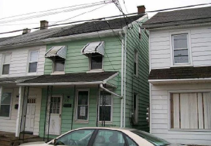 1st image of 230 E Weidman St