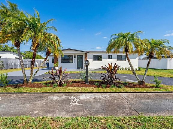 2nd image of 10445 SW 149th Ter