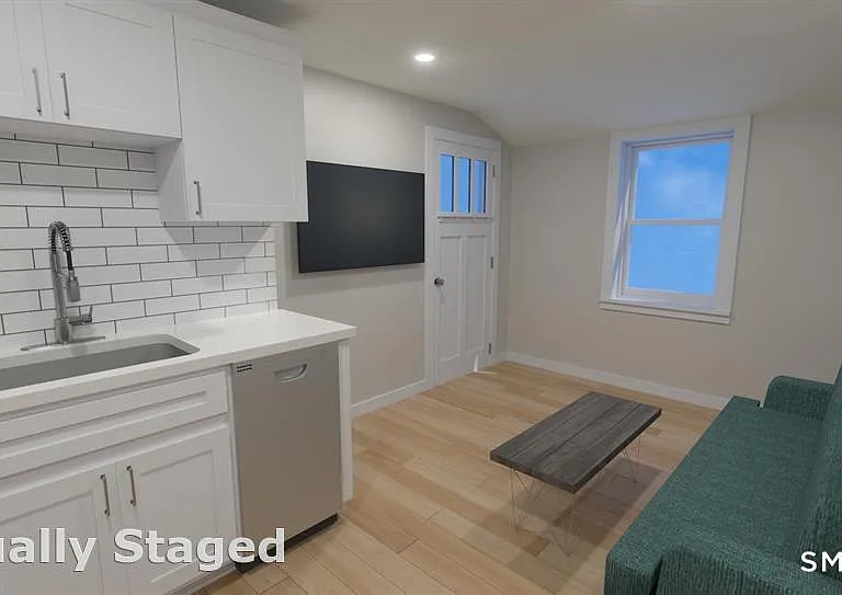 141 Grinnell St #4 — Photo 5