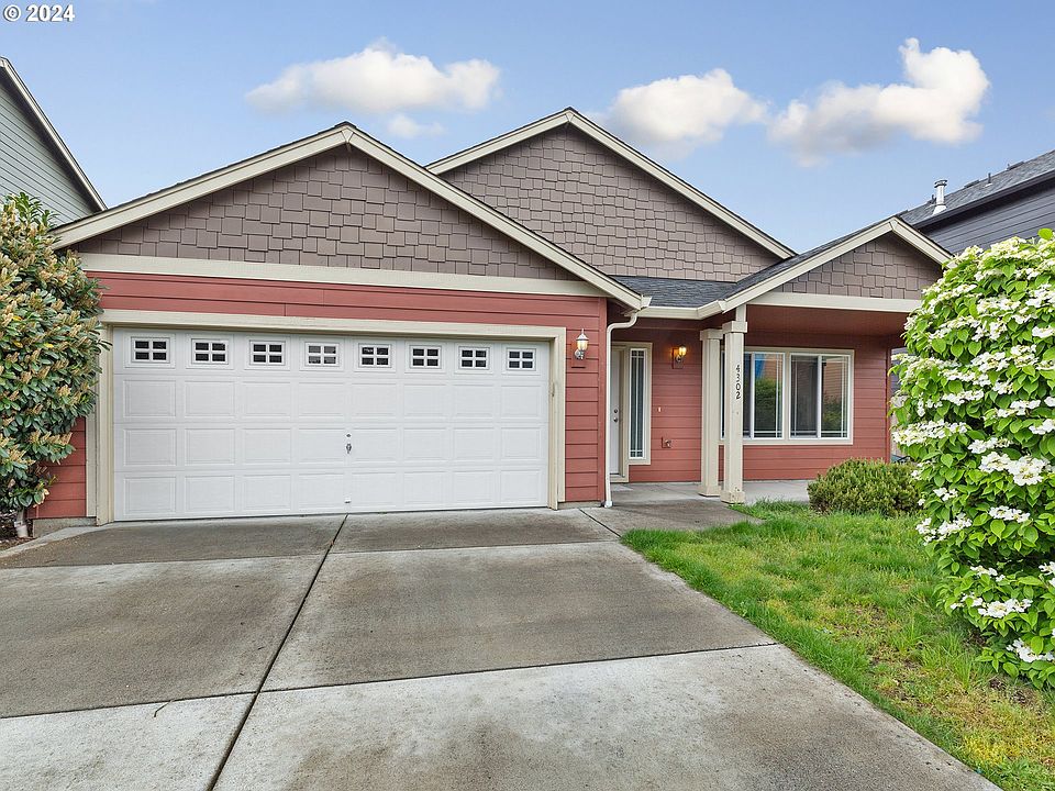 1st image of 4302 NE 58th Cir