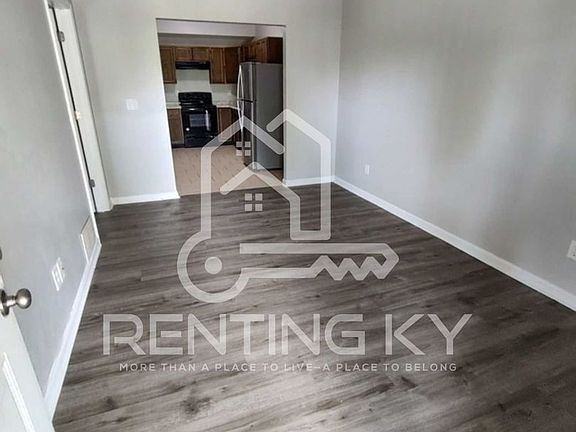 4th image of 166 S Killarney Ln APT 16