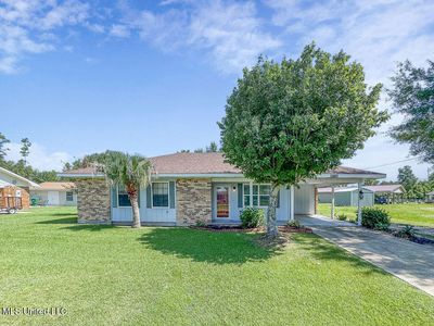 104 Tiffany St, Waveland, MS, 39576