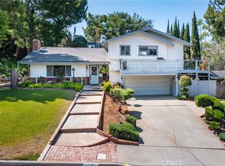 2242 Oak Crest Dr, Riverside, CA 92506