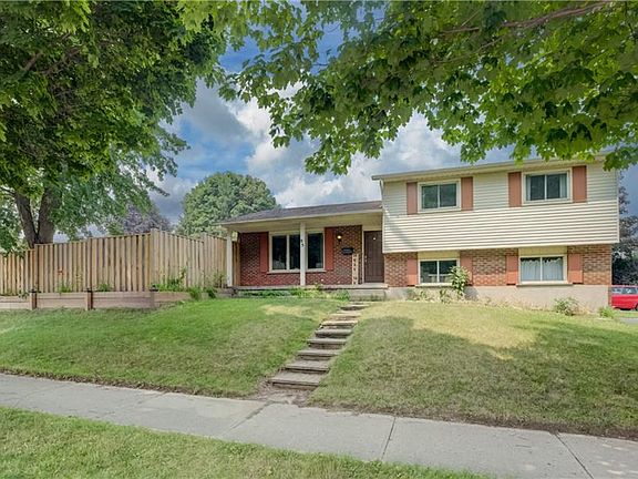 2nd image of 85 Foxhunt Rd