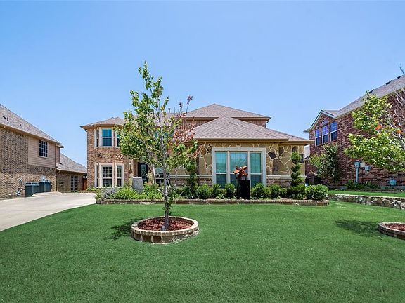3rd image of 4414 Merlin Dr