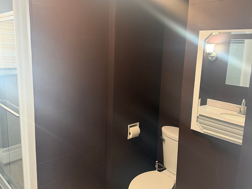1st image of 176 Jackson St APT 1