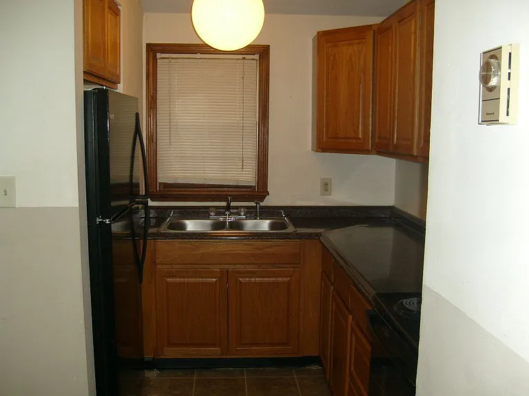10 Plaza Village Rd #C — Photo 9
