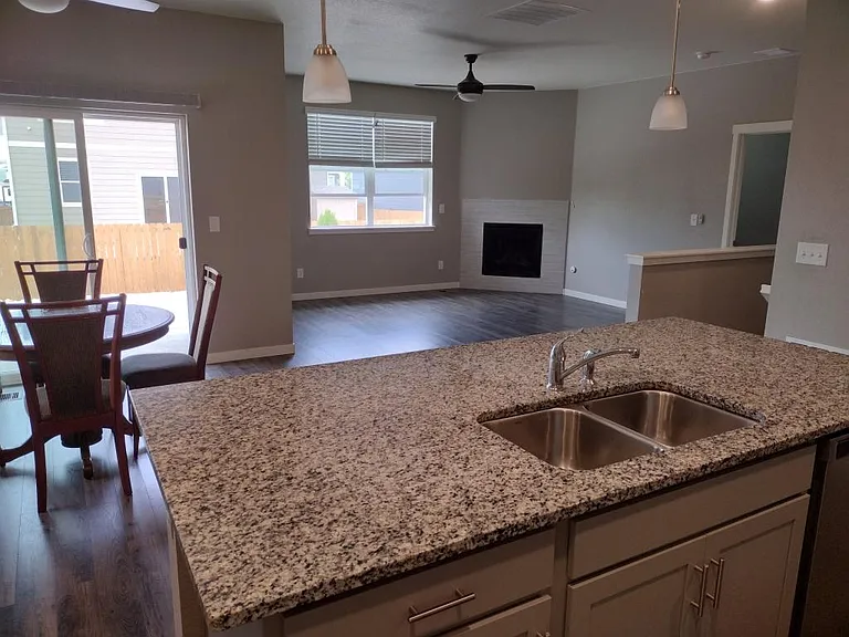 14563 Piedmontese Dr — Photo 3