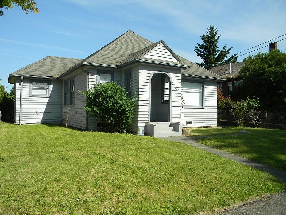 1st image of 1226 Broadway Ave
