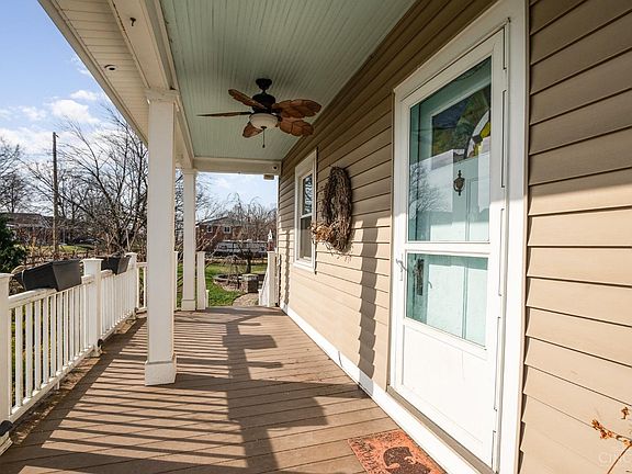 4th image of 4243 Sibley Ave