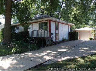 208 Brookwood Dr, Champaign, IL