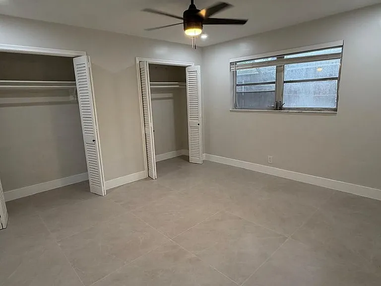 2418 Polk St — Photo 8