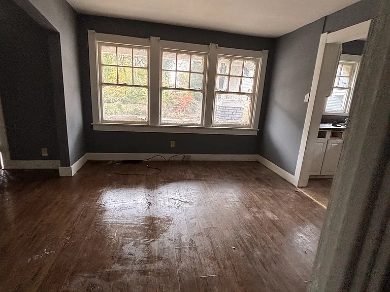 328 N 18th St — Photo 3