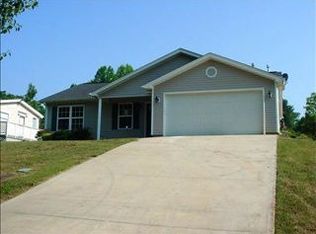 105 Barkley St, Easley, SC 29640