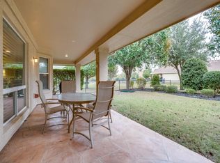 10417 Countryside Dr, Denton, TX 76207