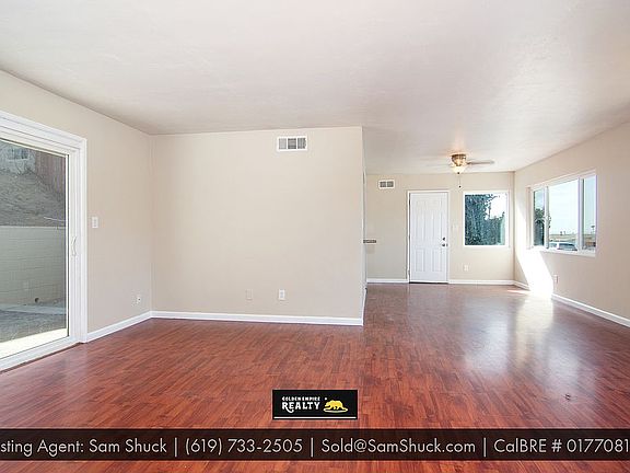 2nd image of 5555 San Onofre Ter