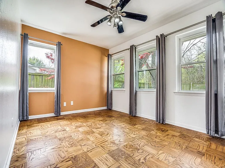 7031 Bucknell Dr — Photo 14