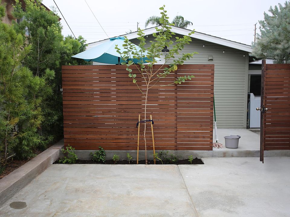 1st image of 349 S Avenue 56
