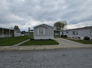 331 Eastwoods Dr, Lima, OH 45804
