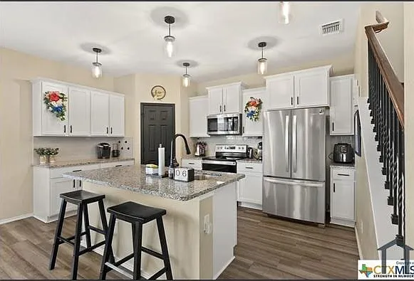 8702 Stonehollow Dr #1 — Photo 3