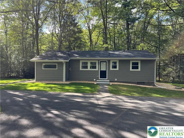 250 Bird Ln, Kunkletown, PA 18058