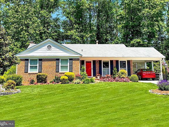 2nd image of 10832 Broadwater Dr